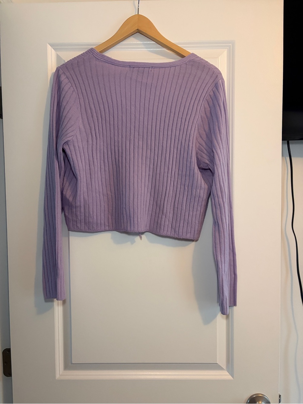 Missguided | Lavender Ribbed Tie-Front Crop Cardigan - Picture 3 of 6